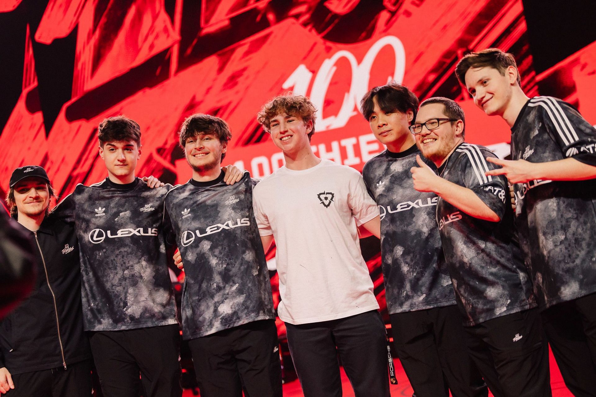 Bang with his 100T teammates (Image via Riot Games)